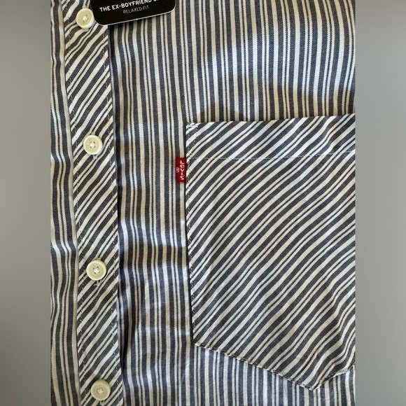 Levi’s Long Sleeve Women’s Shirt - Picture 6 of 9